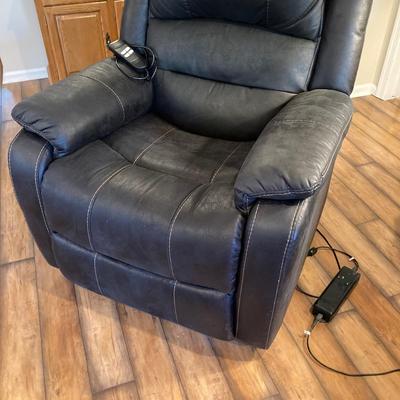 LOT 42: Black Power Lift Recliner (Made for Ashley Furniture Industries, Inc.)