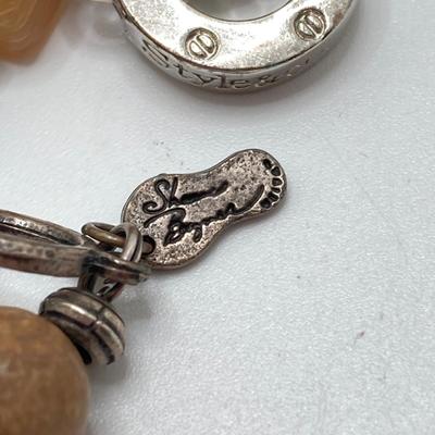 LOT 47: Collection of Glass, Stone and Abalone Shell Jewelry