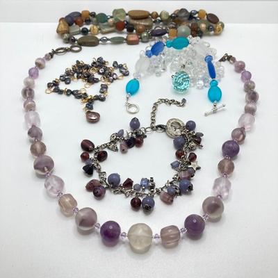 LOT 47: Collection of Glass, Stone and Abalone Shell Jewelry
