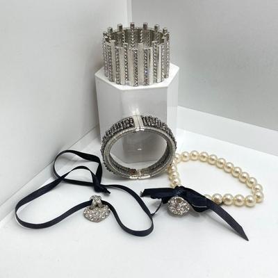 LOT 50: Bracelets and More - Dazzling Stretch and Cuff with Geode Style