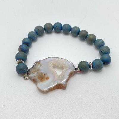 LOT 50: Bracelets and More - Dazzling Stretch and Cuff with Geode Style