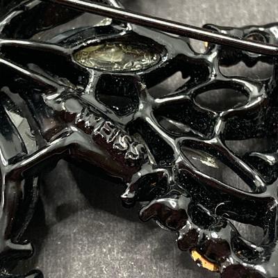 LOT 52: Vintage Brooches and Pins - Black Weiss and More