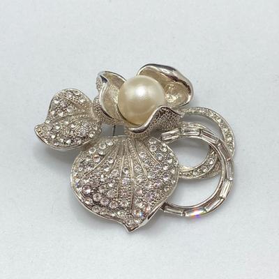 LOT 54: Rhinestone Brooch / Pin Collection