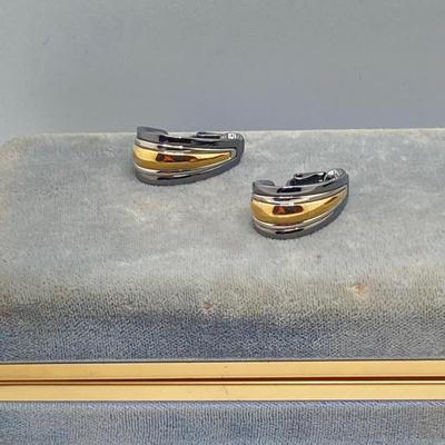 LOT 60: Jewelry Box / Holder with Collection of Clip-on Earrings