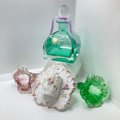 LOT 67: Collezione Glass Line Italy Green Crystal Bottle, Glass Flowers / Shades with Floral Wall Pocket Vase