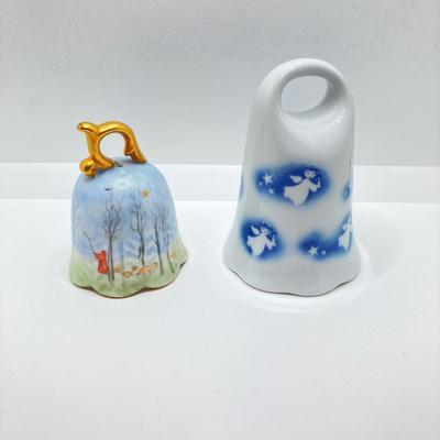 LOT 70: Snowy / Holiday Decor Collection - Franklin Mint, Spode England and More