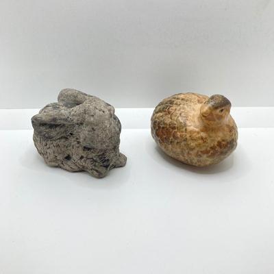 LOT 71: Wildlife Collection - Decorative Plates, Gorgeous Embossed Art Glass Plate and Figurines