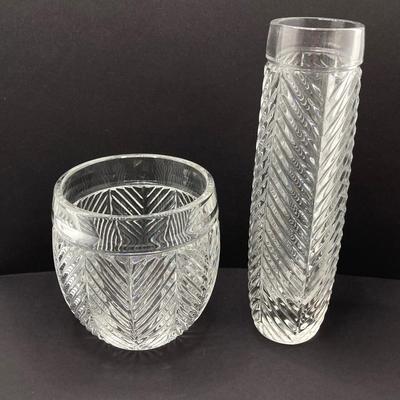 LOT 76: Collection of Crystal - Ralph Lauren Vases, Wine Glasses, Champagne Glasses and Salt and Pepper Shakers