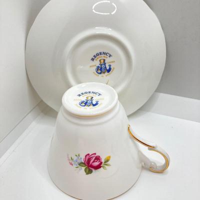 LOT 77: Beautiful Tea Pot with Collection of Tea Cups and Plates (Sadler, Regency England, English Staffordshire, Belle Fiore, Gardenia...