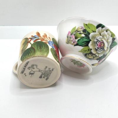 LOT 77: Beautiful Tea Pot with Collection of Tea Cups and Plates (Sadler, Regency England, English Staffordshire, Belle Fiore, Gardenia...