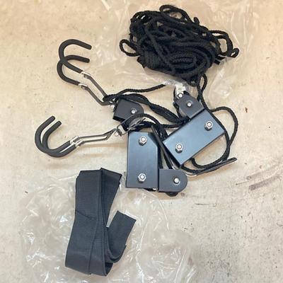 LOT 81: Lug All Hoist, Sears Hydraulic Hand Jack and Bike / Kayak Hoist Pulleys