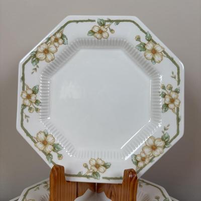 LOT 82: Nikko Classic China Collection: Dogwood Pattern, Misc. Pieces