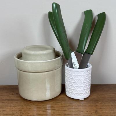 LOT 85: Vintage Green Pitcher, Large Emile Henry Green Mixing Bowl, Tupperware, Rubbermaid (NIP), Pfaltzgraff & More