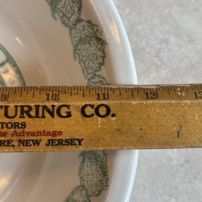 LOT 86: Toole Co. Wooden Salad Bowl Set, Made in England Trivet, Royal China Garden Classic Spinach Salad Bowl, Vtg. Indiana Glass Green...