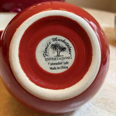 LOT 89: Crock Pot Slow Cooker, Chef Salt/Pepper Shakers, Eva Mendez Bowl, Florida Market Place Red Bowls