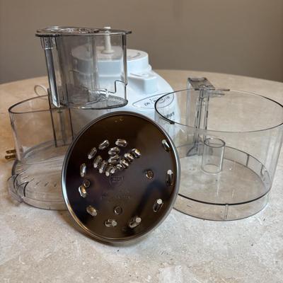LOT 90: Cuisinart Prep 7 Food Processor & Waffle Maker