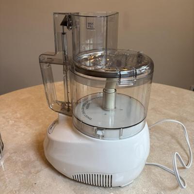 LOT 90: Cuisinart Prep 7 Food Processor & Waffle Maker
