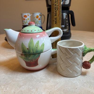 LOT 92: Corning Ware Visions Fry Pan w/Lid, Mr. Coffee, Mikasa Teapot & Cup Set, and Coffee Mugs