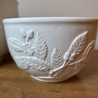 LOT 93: Charter Club Nesting Bowls, Metal Serving Tray, White Ceramic, Water Pitcher & Watering Can Vase