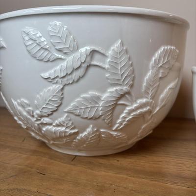 LOT 93: Charter Club Nesting Bowls, Metal Serving Tray, White Ceramic, Water Pitcher & Watering Can Vase