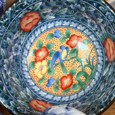 LOT 100: Vintage Old Willow Plate, England, 2-Hand Painted Lusterware Plates, Toyo Hand Painted Dresser Box &Bowl, Porcelain Trinket...