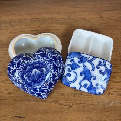 LOT 100: Vintage Old Willow Plate, England, 2-Hand Painted Lusterware Plates, Toyo Hand Painted Dresser Box &Bowl, Porcelain Trinket...