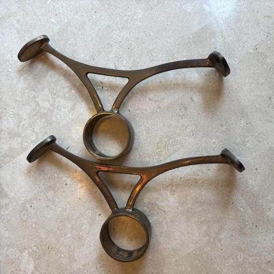 LOT 101: Bar Set-Up Essentials: Osterizer 14speed Blender, Bar Foot Rail Brackets, GreyGoose Spill Mat Runner, Lionstone Whiskey...