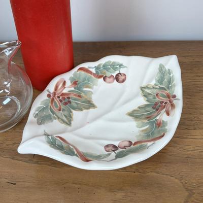 LOT 102: Holiday Decor: Glazed Snowman & Bowl, Lenox Rustic Berry Plate, Roman Inc. Artisan Angel Ornament, Pfaltzgraff & More