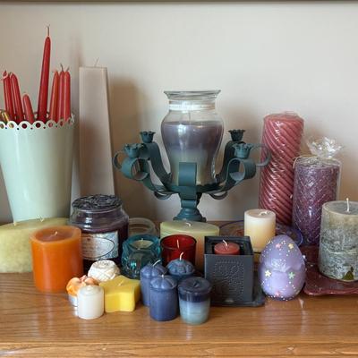 LOT 103: Home Decor Woven Gathering Basket and Candles