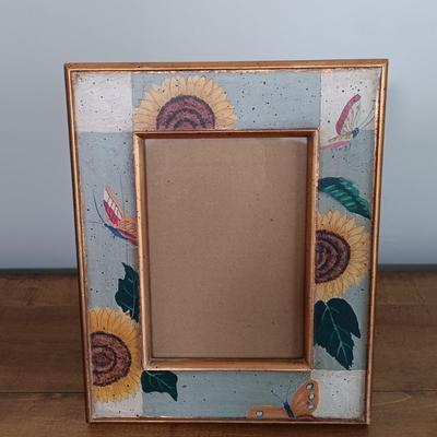 LOT 118: Lustreware Tulip Bowl, Fluted Hobnail Vase, Argentosc Swarovski Crystal Floral Picture Frame & More