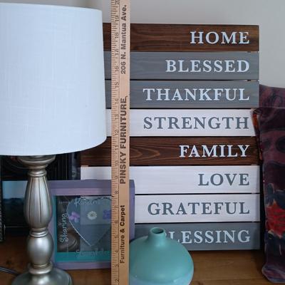 LOT 119: Home Decor Collection- Collage Picture Frame, Throw Pillows, Bud Vase & More