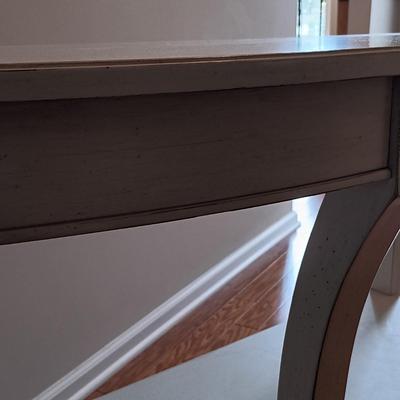 LOT 124: White Console Table with Baskets and Plant Holders