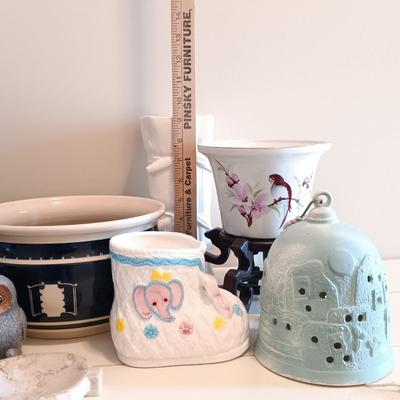 LOT 124: White Console Table with Baskets and Plant Holders