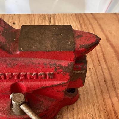 LOT 136: Craftsman Anvil Style Bench Vise