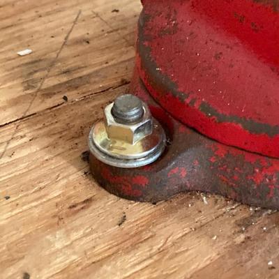 LOT 136: Craftsman Anvil Style Bench Vise