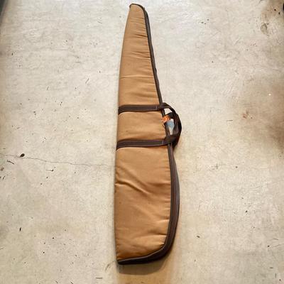 LOT 141: Collection of Soft Gun Cases - Black Sheep, Cabela's and Moose Brand