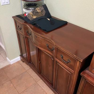 Beautiful Mahogany American ?? made buffet