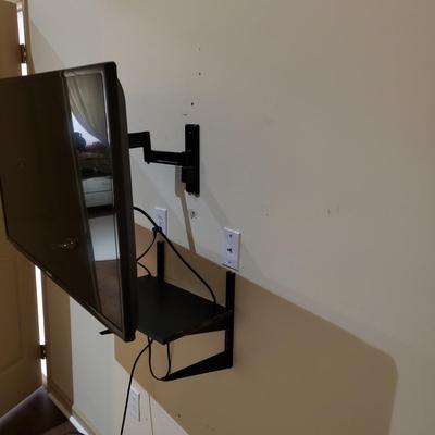 Sale Photo Thumbnail #84