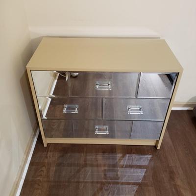 Sale Photo Thumbnail #123