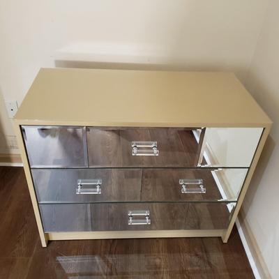 Sale Photo Thumbnail #127