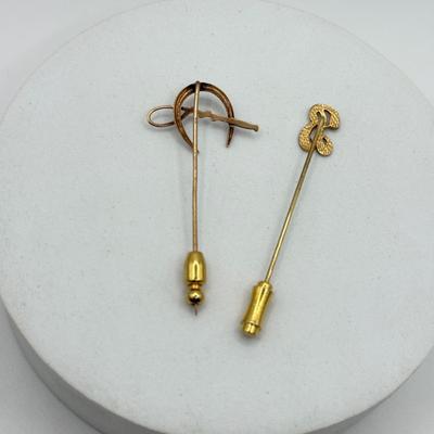 LOT 46J: Vintage 14kt & 10kt Gold Stick Pins (weight of Pins ONLY - 1.9g)