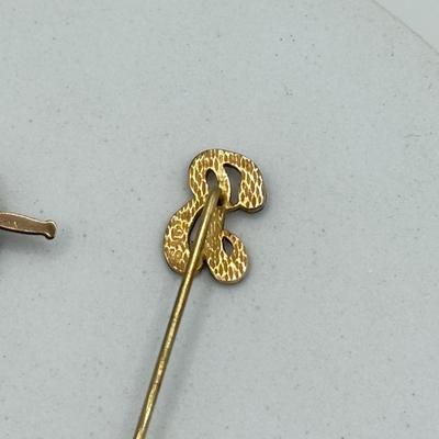 LOT 46J: Vintage 14kt & 10kt Gold Stick Pins (weight of Pins ONLY - 1.9g)