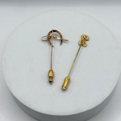 LOT 46J: Vintage 14kt & 10kt Gold Stick Pins (weight of Pins ONLY - 1.9g)