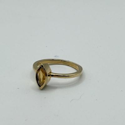 LOT 47J: Vintage 14kt Gold Ring Size 5.5 (2.26g)