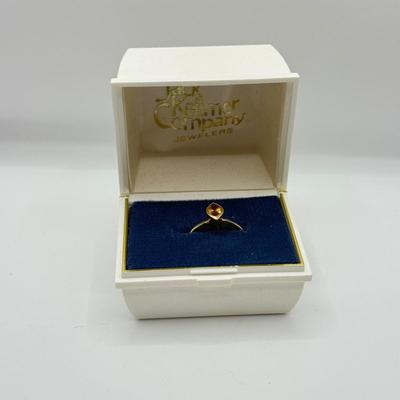 LOT 47J: Vintage 14kt Gold Ring Size 5.5 (2.26g)