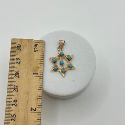 LOT 55J: 14kt Gold Star of David Pendant (1.39g)