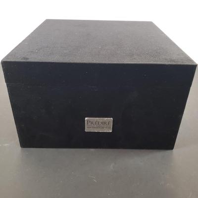 LOT 80MB: Predire Paris 8 Element Skincare Mask