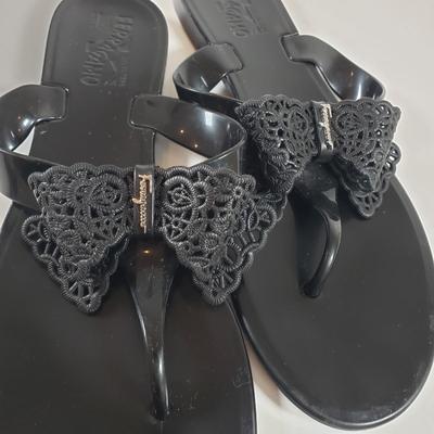 LOT 123M: Salvatore Ferragamo Jelly Sandals with Bows Size 9