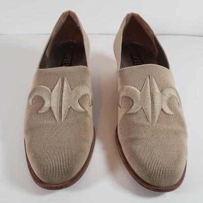 LOT 129M: Vintage Prevata Heeled Loafers & Sandals