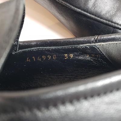 LOT 134M: Gucci Brixton Soft Leather Loafers Size 8.5/9